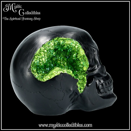 sk-sch064-3-skull-figurine-geode-skull-green