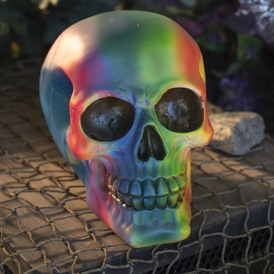 sk-sch079-6-skull-figurine-rainbow