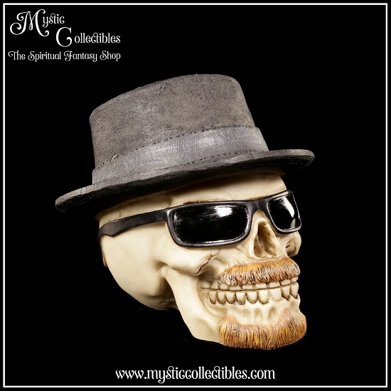 sk-sch089-1-skull-figurine-badass