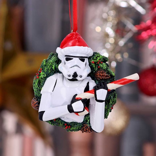 sr-hd001-8-hanging-decoration-stormtrooper-wreath