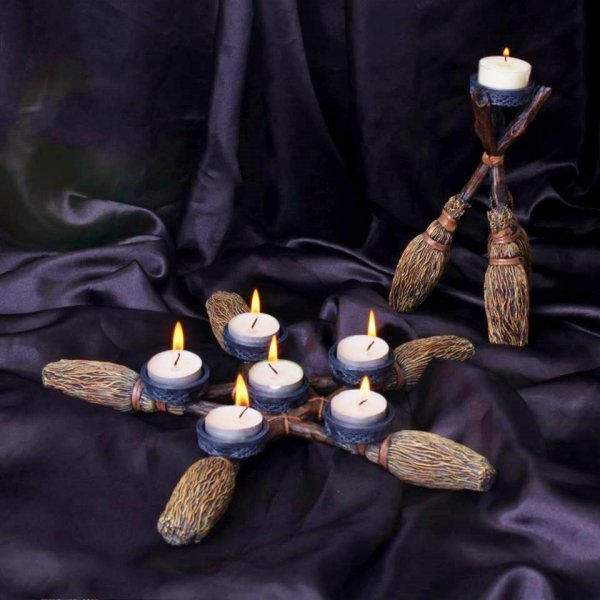 wi-kh008-6-candle-holder-broomstick-pentagram