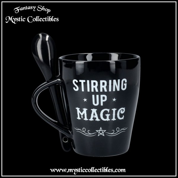 wi-mk010-4-mug-stirring-up-magic-with-spoon