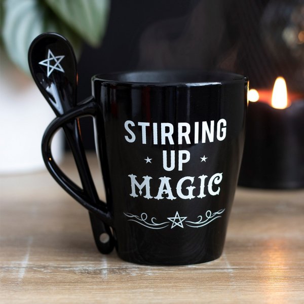 wi-mk010-9-mug-stirring-up-magic-with-spoon